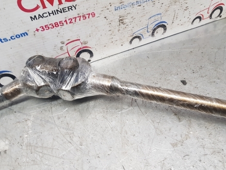 Ford 6810, 7610, 7810, 7910 Carraro 709 Front Axle Drive Shaft Car121566 - Polosovina za Traktor: slika 4 Ford 6810, 7610, 7810, 7910 Carraro 709 Front Axle Drive Shaft Car121566 - Polosovina za Traktor: slika 4