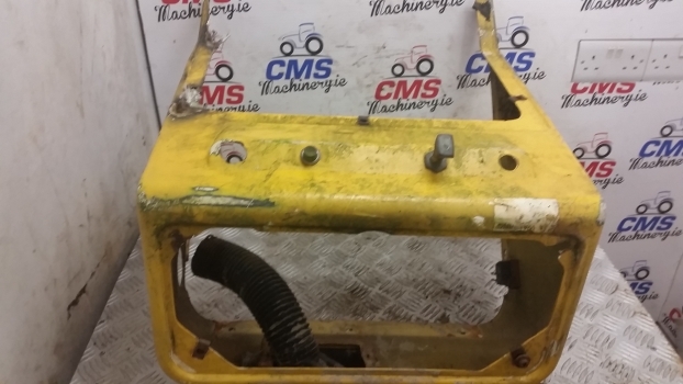 Ford Digger 555 Dashboard Plastic Panel. Check The Photos. - Komandna tabla za Bager utovarivač: slika 2 Ford Digger 555 Dashboard Plastic Panel. Check The Photos. - Komandna tabla za Bager utovarivač: slika 2