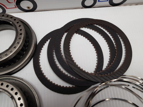 Ford New Holland 40 Series,ts,8240 Transmission Clutch Plate, Friction Disc Kit - Lamela kvačila za Traktor: slika 4 Ford New Holland 40 Series,ts,8240 Transmission Clutch Plate, Friction Disc Kit - Lamela kvačila za Traktor: slika 4
