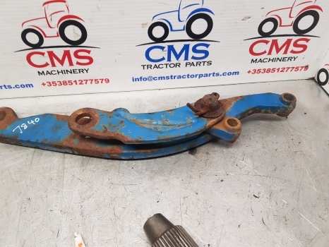 Ford New Holland 40, Ts Series 7840 Hitch Lever Arm Lhs Assy 81863613, 82008965 - Ram/ Šasija za Poljoprivredna mašina: slika 3 Ford New Holland 40, Ts Series 7840 Hitch Lever Arm Lhs Assy 81863613, 82008965 - Ram/ Šasija za Poljoprivredna mašina: slika 3