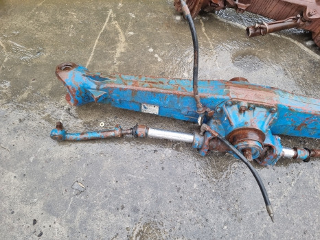Ford New Holland 7740, 40 Series. Front Axle Housing Beam 125148, Car128939 - Prednja osovina: slika 3 Ford New Holland 7740, 40 Series. Front Axle Housing Beam 125148, Car128939 - Prednja osovina: slika 3