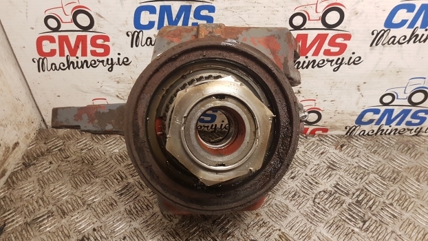 Ford New Holland Fiat 8160 Front Steering Knuckle Spindle Lhs 5171554, 5171533 - Rukavc točka za Traktor: slika 2 Ford New Holland Fiat 8160 Front Steering Knuckle Spindle Lhs 5171554, 5171533 - Rukavc točka za Traktor: slika 2