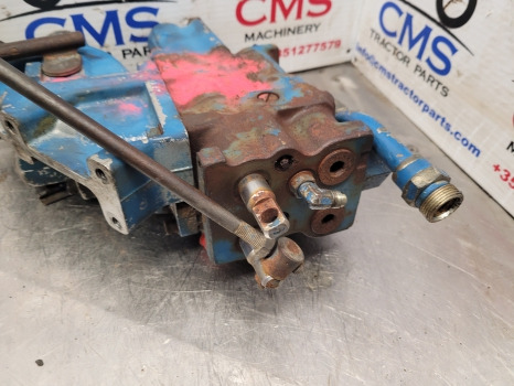 Ford New Holland Ts, 60, 10, 30, Tw, 40 Hydraulic Spool Valve Assy E9nnb950bb - Hidraulika: slika 3 Ford New Holland Ts, 60, 10, 30, Tw, 40 Hydraulic Spool Valve Assy E9nnb950bb - Hidraulika: slika 3