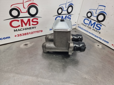 Ford Tw10, Tw Series, 9600 Brake Master Cylinder C7nn2140a, D3nn2140a - Kočioni cilindar za Poljoprivredna mašina: slika 2 Ford Tw10, Tw Series, 9600 Brake Master Cylinder C7nn2140a, D3nn2140a - Kočioni cilindar za Poljoprivredna mašina: slika 2