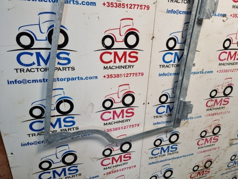 Jcb 515-40 Cab Door Windows Frame Galvanized 332/v1439 - Vrata i delovi: slika 3 Jcb 515-40 Cab Door Windows Frame Galvanized 332/v1439 - Vrata i delovi: slika 3