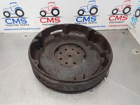 John Deere 1630, 2020, 2120, 1830, 2030, 2130 Flywheel And Ring Gear At21381 - Zamajac: slika 4 John Deere 1630, 2020, 2120, 1830, 2030, 2130 Flywheel And Ring Gear At21381 - Zamajac: slika 4