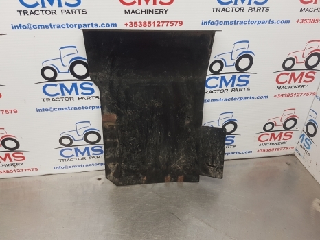 Karoserija i eksterijer John Deere 6145r, 6m, 6r Series, 6130m, Ecu Cover Panel L217721: slika 1