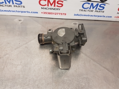 John Deere 6150m Claas Arion 640 Intake Manifold 0011503070, R553176, R536071 - Usisna grana za Traktor: slika 1 John Deere 6150m Claas Arion 640 Intake Manifold 0011503070, R553176, R536071 - Usisna grana za Traktor: slika 1
