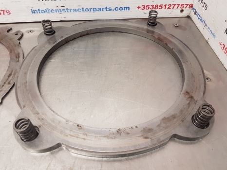 John Deere 6200, 6300, 6400 Break Disc And Plate R101160, R216291, R101169 - Kočioni diskovi za Traktor: slika 2 John Deere 6200, 6300, 6400 Break Disc And Plate R101160, R216291, R101169 - Kočioni diskovi za Traktor: slika 2