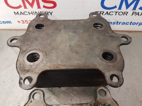 John Deere 6210r Oil Cooler R528440 - Hladnjak ulja za Traktor: slika 4 John Deere 6210r Oil Cooler R528440 - Hladnjak ulja za Traktor: slika 4