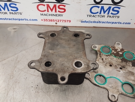 John Deere 6210r Oil Cooler R528440 - Hladnjak ulja za Traktor: slika 3 John Deere 6210r Oil Cooler R528440 - Hladnjak ulja za Traktor: slika 3