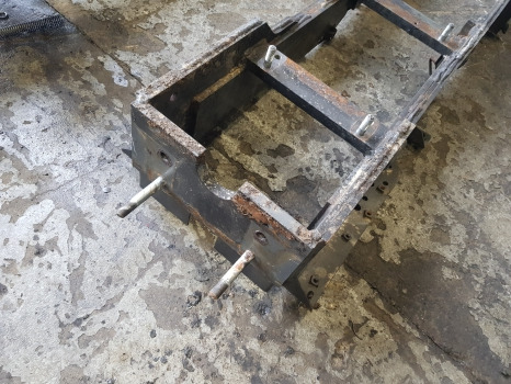 Kubota M5092 Carriage Frame - Kabina: slika 3 Kubota M5092 Carriage Frame - Kabina: slika 3