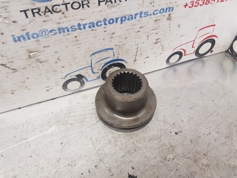 Lamborghini 1106, 1306 Same Laser 100, 110 Transmission Fwd Sleeve 0.202.3821.0 - Transmisija za Traktor: slika 2 Lamborghini 1106, 1306 Same Laser 100, 110 Transmission Fwd Sleeve 0.202.3821.0 - Transmisija za Traktor: slika 2