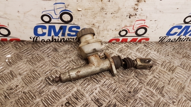 Landini Mythos Tdi 115 Clutch Master Cylinder 3558552m91 - Cilindar kvačila za Traktor: slika 1 Landini Mythos Tdi 115 Clutch Master Cylinder 3558552m91 - Cilindar kvačila za Traktor: slika 1