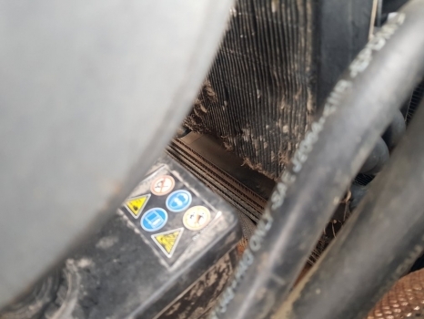 Landini Vision, Mythos Series Mythos 100 Hydraulic Oil Cooler 3656682m92 - Radijator za Traktor: slika 3 Landini Vision, Mythos Series Mythos 100 Hydraulic Oil Cooler 3656682m92 - Radijator za Traktor: slika 3