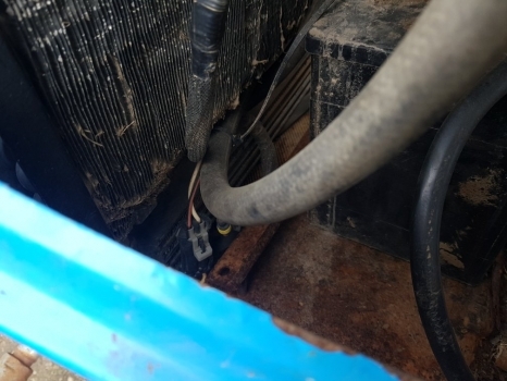 Landini Vision, Mythos Series Mythos 100 Hydraulic Oil Cooler 3656682m92 - Radijator za Traktor: slika 1 Landini Vision, Mythos Series Mythos 100 Hydraulic Oil Cooler 3656682m92 - Radijator za Traktor: slika 1