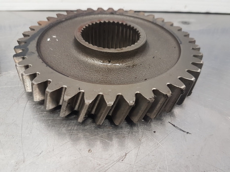 Manitou 728.4, Mt728-4, Mt928-4,transmission Gear 38t 109571, 66109 - Transmisija: slika 2 Manitou 728.4, Mt728-4, Mt928-4,transmission Gear 38t 109571, 66109 - Transmisija: slika 2