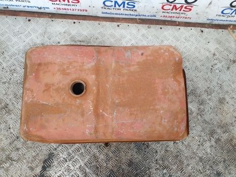 Massey Ferguson 135 Original Fuel Tank 897401m91, 897390m91, 897390m91 - Rezervoar za gorivo za Traktor: slika 2 Massey Ferguson 135 Original Fuel Tank 897401m91, 897390m91, 897390m91 - Rezervoar za gorivo za Traktor: slika 2