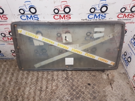 Massey Ferguson 300, 350, 375, 390, 398, 399 Cab Glass Rear Window 3477716m1 - Staklo i delovi za Traktor: slika 2 Massey Ferguson 300, 350, 375, 390, 398, 399 Cab Glass Rear Window 3477716m1 - Staklo i delovi za Traktor: slika 2