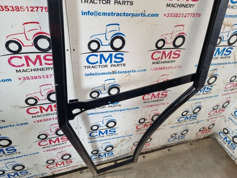 Massey Ferguson 300 Series 390 Cab Door Frame Lhs And Seal 3478235m92 - Vrata i delovi: slika 5 Massey Ferguson 300 Series 390 Cab Door Frame Lhs And Seal 3478235m92 - Vrata i delovi: slika 5