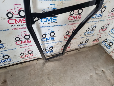 Massey Ferguson 300 Series 390 Cab Door Frame Lhs And Seal 3478235m92 - Vrata i delovi: slika 4 Massey Ferguson 300 Series 390 Cab Door Frame Lhs And Seal 3478235m92 - Vrata i delovi: slika 4
