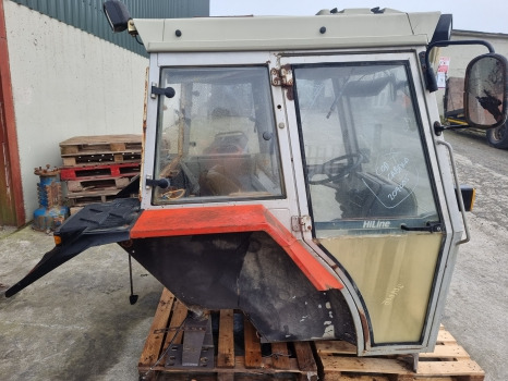 Massey Ferguson 399, 375, 390, 398, 365 4wd Hi Line Complete Cab Sold, Sold - Kabina: slika 3 Massey Ferguson 399, 375, 390, 398, 365 4wd Hi Line Complete Cab Sold, Sold - Kabina: slika 3