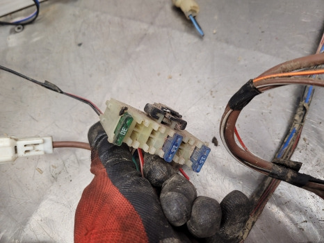 Kablovi/ Žičana oprema Massey Ferguson 4355, 4255, 4245 Cab Roof Wiring Loom Roof Wiring Loom: slika 10