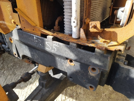 Massey Ferguson 5445, 5455, 5435, 5425 Front Axle Bracket 3777594m16 - Suspenzija: slika 2 Massey Ferguson 5445, 5455, 5435, 5425 Front Axle Bracket 3777594m16 - Suspenzija: slika 2