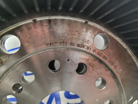 Massey Ferguson 5450 Front Axle Annular Gear 728.06.033.01, F334310020460 - Prednja osovina: slika 2 Massey Ferguson 5450 Front Axle Annular Gear 728.06.033.01, F334310020460 - Prednja osovina: slika 2