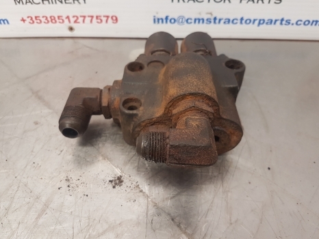 Massey Ferguson 5455 Hydraulic Pressure Valve Body 3794879m3 - Hidraulični ventil za Traktor: slika 4 Massey Ferguson 5455 Hydraulic Pressure Valve Body 3794879m3 - Hidraulični ventil za Traktor: slika 4