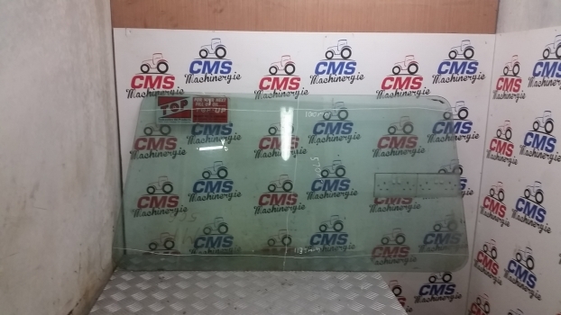 Massey Ferguson 565 Cab Glass Tg1056t Tg1056 Tg.1056t Tg.1056 - Staklo i delovi za Traktor: slika 1 Massey Ferguson 565 Cab Glass Tg1056t Tg1056 Tg.1056t Tg.1056 - Staklo i delovi za Traktor: slika 1