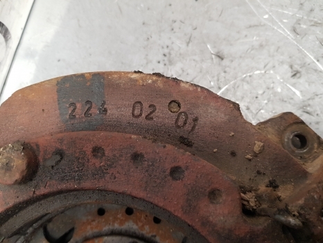 Massey Ferguson 65, 165 Clutch Pressure Plate Fob Em1-9128-18, 224 02 01 - Kvačilo i delovi za Traktor: slika 2 Massey Ferguson 65, 165 Clutch Pressure Plate Fob Em1-9128-18, 224 02 01 - Kvačilo i delovi za Traktor: slika 2