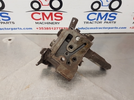 Massey Ferguson 675, 399, 372n, 375, 4225, 4255 Hydraulic Valve Assy 1679099m95 - Hidraulični ventil za Traktor: slika 3 Massey Ferguson 675, 399, 372n, 375, 4225, 4255 Hydraulic Valve Assy 1679099m95 - Hidraulični ventil za Traktor: slika 3