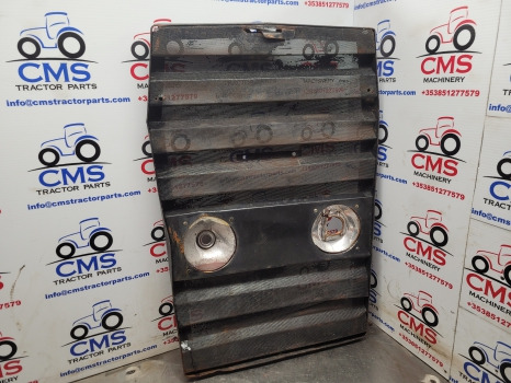 Massey Ferguson 690, 698, 699, 265, 275 Front Grille 682342m91, 1682950m91 - Rešetka: slika 1 Massey Ferguson 690, 698, 699, 265, 275 Front Grille 682342m91, 1682950m91 - Rešetka: slika 1