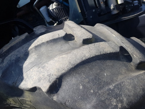 Mccormick X7.650 Front Wheel And Tyre 480/65r28 - Kompletan točak za Traktor: slika 2 Mccormick X7.650 Front Wheel And Tyre 480/65r28 - Kompletan točak za Traktor: slika 2
