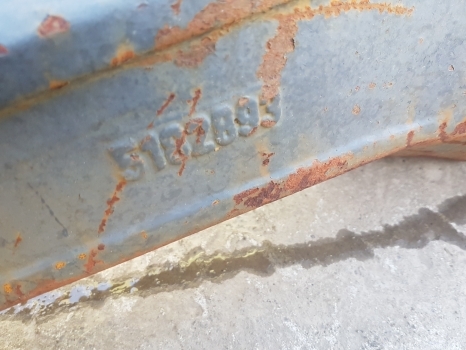 New Holland 60, Tm, Tsa Tm 120 Front Axle Housing 5182893, 87652088, 5182976 - Prednja osovina za Traktor: slika 5 New Holland 60, Tm, Tsa Tm 120 Front Axle Housing 5182893, 87652088, 5182976 - Prednja osovina za Traktor: slika 5