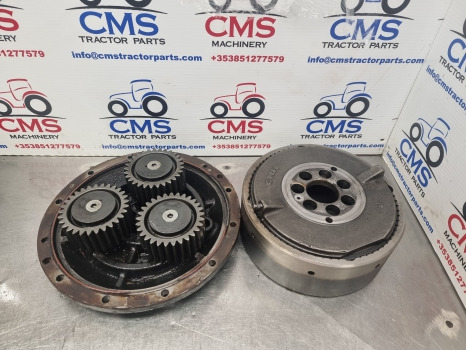 New Holland Case T6000, T7, T6, T7, Front Axle Planetary Carrier Assy 87746833 - Prednja osovina: slika 1 New Holland Case T6000, T7, T6, T7, Front Axle Planetary Carrier Assy 87746833 - Prednja osovina: slika 1