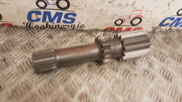 New Holland Case Tm, Mxm, Puma Seriestm150 Rear Axle Sun Shaft Rhs 5170962 - Zadnja osovina: slika 3 New Holland Case Tm, Mxm, Puma Seriestm150 Rear Axle Sun Shaft Rhs 5170962 - Zadnja osovina: slika 3