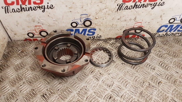 New Holland Case Tm, Mxm, T6,tm125 Front Axle Differential Lock Housing 5155167 - Prednja osovina za Traktor: slika 1 New Holland Case Tm, Mxm, T6,tm125 Front Axle Differential Lock Housing 5155167 - Prednja osovina za Traktor: slika 1