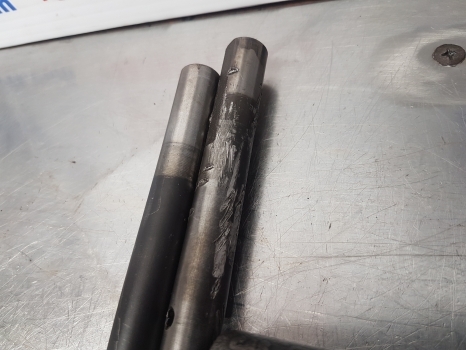 New Holland Fiat Ford 70-90, 90, 93, 94, 66,transmission Rail Rod Kit 5117500 - Transmisija: slika 5 New Holland Fiat Ford 70-90, 90, 93, 94, 66,transmission Rail Rod Kit 5117500 - Transmisija: slika 5