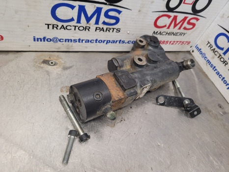 New Holland T5.110, T5.120, T5.130 Trailer Brake Valve 47566037, R917009740 - Delovi kočnica: slika 2 New Holland T5.110, T5.120, T5.130 Trailer Brake Valve 47566037, R917009740 - Delovi kočnica: slika 2
