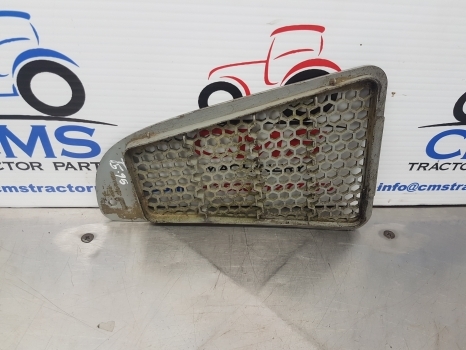 New Holland T5.95, T5, T4, Farmall, Luxxum Cab Trim Panel 84314477, 84288690 - Kabina i enterijer: slika 2 New Holland T5.95, T5, T4, Farmall, Luxxum Cab Trim Panel 84314477, 84288690 - Kabina i enterijer: slika 2