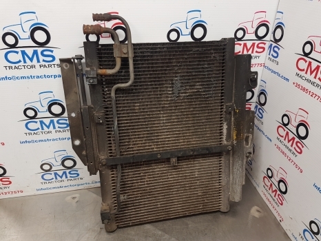 New Holland T6.180 Air Conditioning Condenser Radiator 84485540, 47981847 - Hladnjak klime za Traktor: slika 2 New Holland T6.180 Air Conditioning Condenser Radiator 84485540, 47981847 - Hladnjak klime za Traktor: slika 2