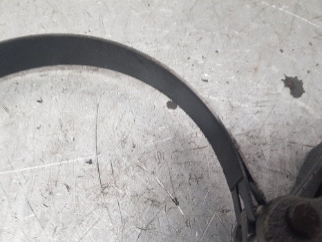 New Holland T6. T7 Case Maxxum, Puma Pto Brake Band Assembly 87391136, 87518133 - Transmisija: slika 3 New Holland T6. T7 Case Maxxum, Puma Pto Brake Band Assembly 87391136, 87518133 - Transmisija: slika 3