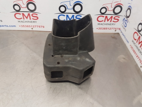 New Holland T7040, Tsa, Ts115a Steering Column Cover82035019, 82035020 - Kabina i enterijer: slika 5 New Holland T7040, Tsa, Ts115a Steering Column Cover82035019, 82035020 - Kabina i enterijer: slika 5