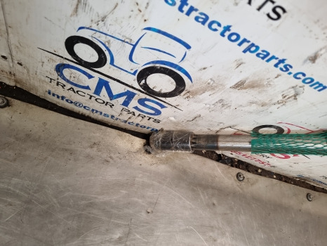 New Holland Td, Tdd Series, Case Jx Td95 Front Axle Drive Shaft 5092840, 5146936 - Prednja osovina: slika 3 New Holland Td, Tdd Series, Case Jx Td95 Front Axle Drive Shaft 5092840, 5146936 - Prednja osovina: slika 3