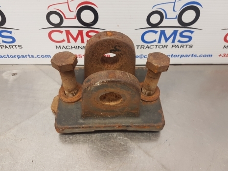 New Holland Tm125, Tm, Ts, 60 Series, Fiat M Tow Hook 82013954, 82026936 - Ram/ Šasija za Traktor: slika 1 New Holland Tm125, Tm, Ts, 60 Series, Fiat M Tow Hook 82013954, 82026936 - Ram/ Šasija za Traktor: slika 1
