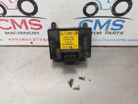 New Holland Ts115a Case Mxu100, 110 Worklamp Ecu 82022885, 47571856 - Upravljačka jedinica za Traktor: slika 5 New Holland Ts115a Case Mxu100, 110 Worklamp Ecu 82022885, 47571856 - Upravljačka jedinica za Traktor: slika 5