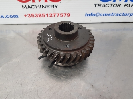 New Holland Ts115a, Tsa, T6000, T6, Transmission Pump Gear 32t 47131427 - Transmisija: slika 1 New Holland Ts115a, Tsa, T6000, T6, Transmission Pump Gear 32t 47131427 - Transmisija: slika 1