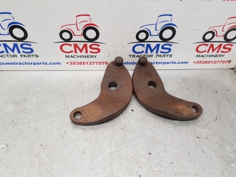 New Holland Tm150 Pick Up Hitch Hanger Arm Kit Lhs Rhs 82006144, 82006147 - Rezervni deo za Brza spojnica: slika 1 New Holland Tm150 Pick Up Hitch Hanger Arm Kit Lhs Rhs 82006144, 82006147 - Rezervni deo za Brza spojnica: slika 1
